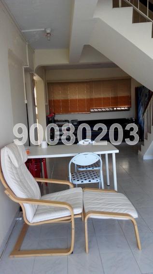 Hougang Avenue 8 thumbnail photo